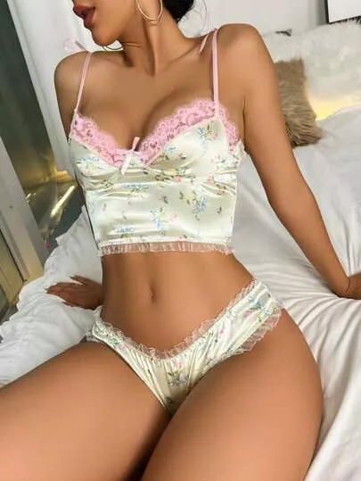 Conjunto de lingerie de cetim com acabamento em renda contrastante com estampa floral | SHEIN Brasil