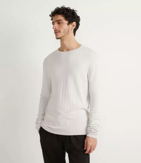 Blusão Suéter em Viscose com Textura em Listras Verticais Bege