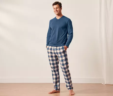 Pyjama mit Flanellhose, dunkelblau kariert online bestellen bei Tchibo 647581