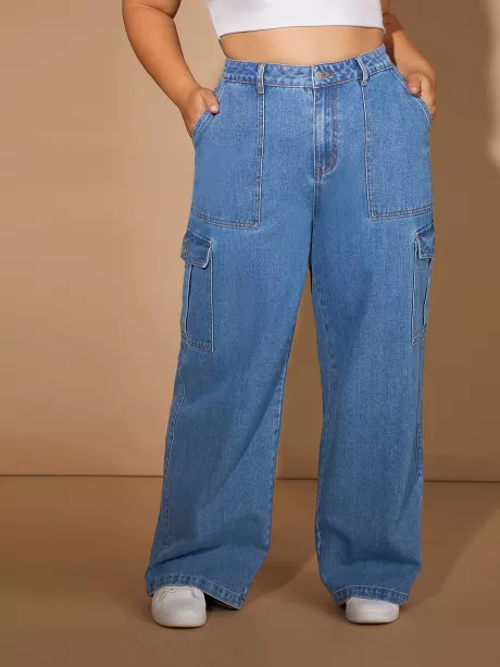 Jeans cargo Bolsos com aba