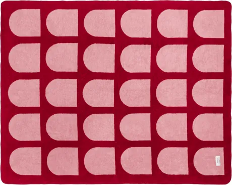 Gilli Decke - Pink / Cherry - bunte kuschelige Überwürfe - noo.ma