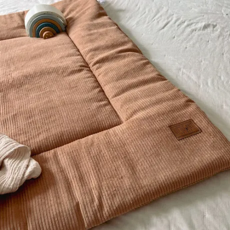 Krabbeldecke Laufgittereinlage Cord Camel | LittleANTunique