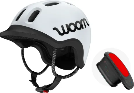 woom® Fahrradhelm + Helmlicht für Kinder