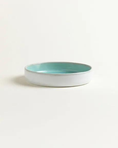 Praktischer Teller für Tapas und Mezze aus portugiesischer Keramik